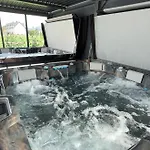 Сasa de vacaciones Baltic Sea- Z Jacuzzi Blisko Natury